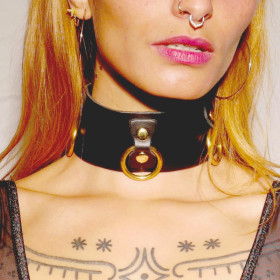 Collier en cuir Collection Anneaux NOIR  GOLD Collier en cuir Collection Anneaux NOIR  GOLD